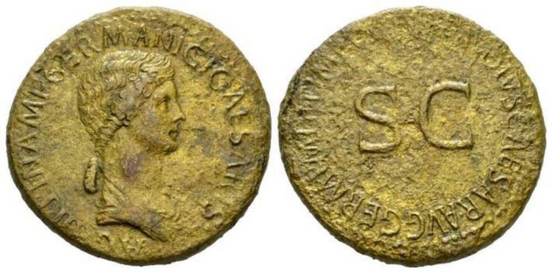 Agrippina Senior, mother of Gaius Sestertius 42-43, Æ 35.5mm., 25.92g. AGRIPPINA...