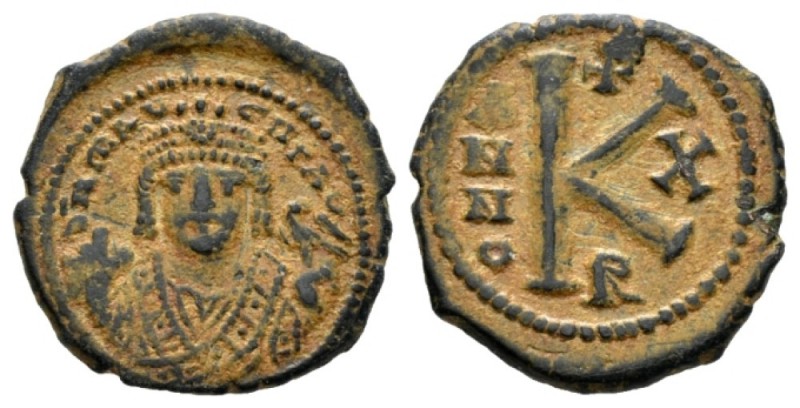 Maurice Tiberius, 582-682 Half Follis Antioch 593-594, Æ 22mm., 6.04g. Crowned b...