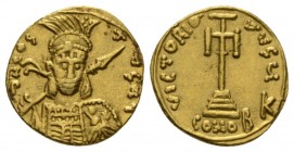 Constantine IV. Solidus Syracuse 668-685, AV 18mm., 4.24g. Helmeted and cuirassed bust facing slightly right, holding spear over shoulder and shield d...