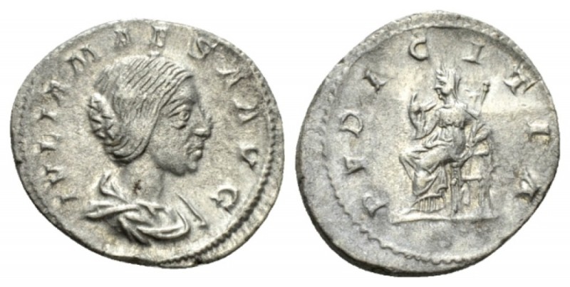 Julia Maesa, sister of Julia Domna and grandmother of Elagabalus Denarius 218-22...