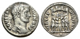 Constantius I Chlorus caesar, 293 – 305 Argenteus circa 295-297, AR 18mm., 3.24g. CONSTANTIVS CAESAR Laureate bust r. Rev. VIRTVS MILITVM The four tet...