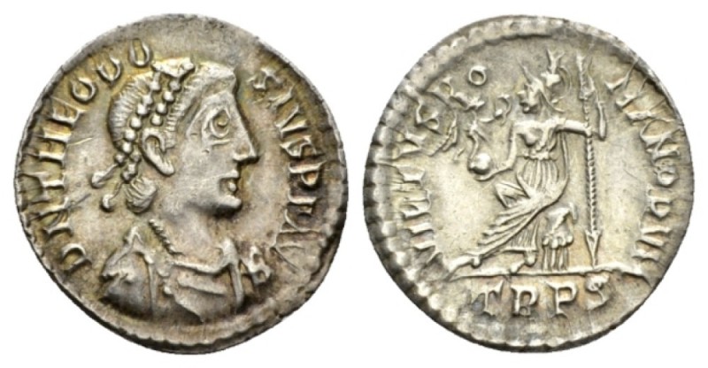 Theodosius I, 379-395 Siliqua Treveri 388-395, AR 18.5mm., 1.60g. Pearl-diademed...