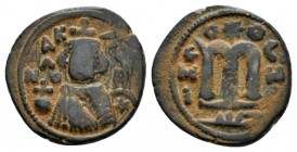 Temp. Abd Al-Malik Ibn Marwan, 685-705 Fals Emesa circa 690, Æ 20.5mm., 4.42g. Facing bust of Emperor. Rev. Monogram. Walker type 67.

Very Fine.
...