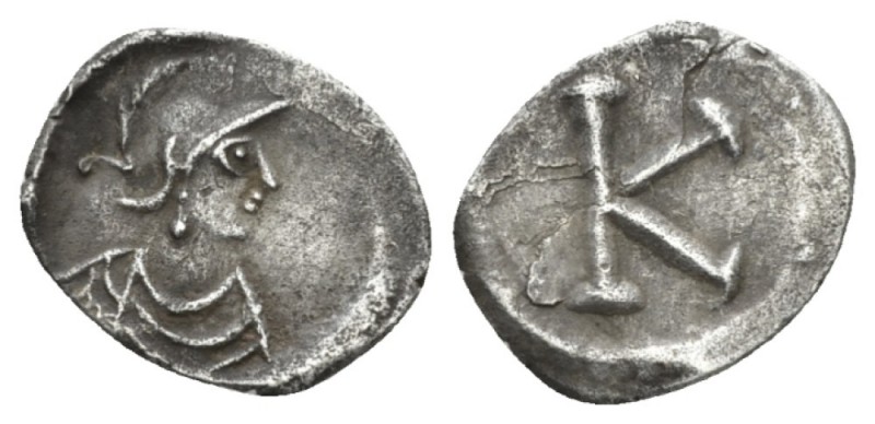 Maurice Tiberius, 582-602 1/4 Siliqua 582-602, AR 15.5mm., 0.88g. Helmetd and dr...