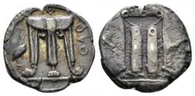 Bruttium, Kroton Nomos circa 480-430, AR 21.5mm., 7.96g. Tripod with legs terminating in lion's feet; to l., heron standing r. Rev. Incuse tripod. His...