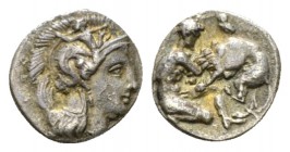 Calabria, Tarentum Diobol circa 325-280, AR 11.5mm., 1.18g. Head of Athena r., wearing crested Attic helmet, decorated with Skylla. Rev. Herakles stra...