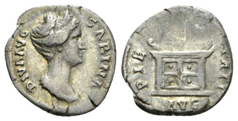 Sabina, wife of Hadrian Denarius After 136, AR 18.5mm., 3.12g. DIVA AVG SABINA D...