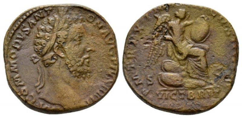Commodus, 177-192 Sestertius circa 185, Æ 28mm., 23.30g. Laureate head r. Rev. V...