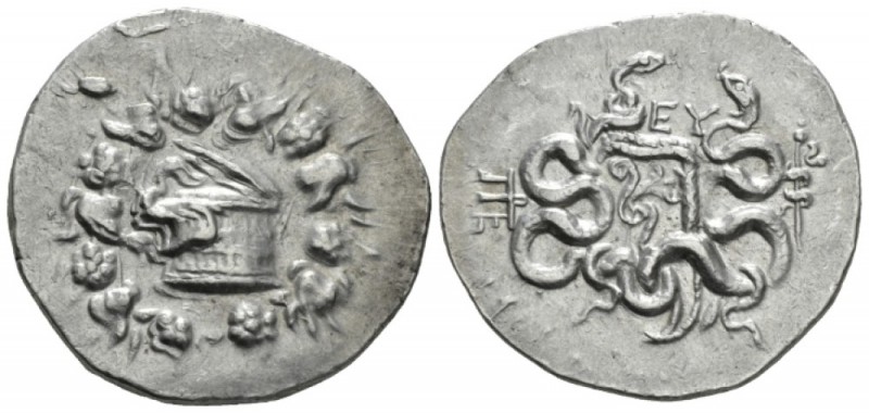 Mysia, Pergamum Cistophoric Tetradrachm circa 166-67, AR 30mm., 12.64g. Cista my...