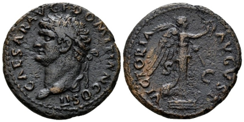 Domitian Caesar, 69-81 As circa 73-74, Æ 27mm., 10.08g. Laureate head l. Rev. Vi...