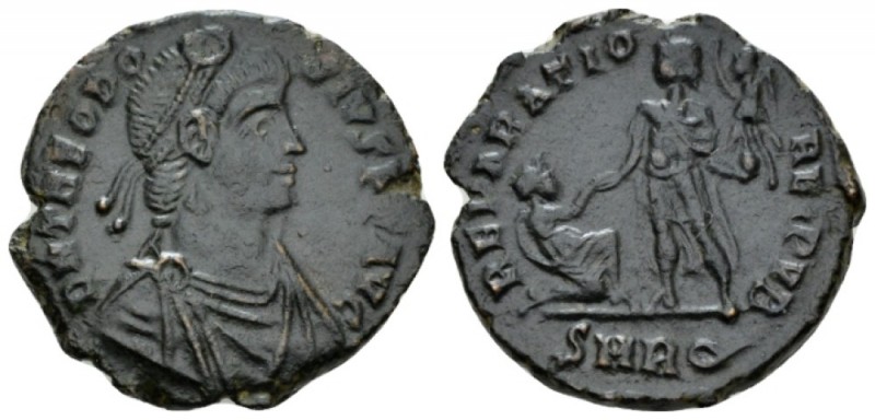 Theodosius I, 379-395 Æ2 Roma circa 378-383, Æ 25mm., 7.25g. Perdiademed, draped...