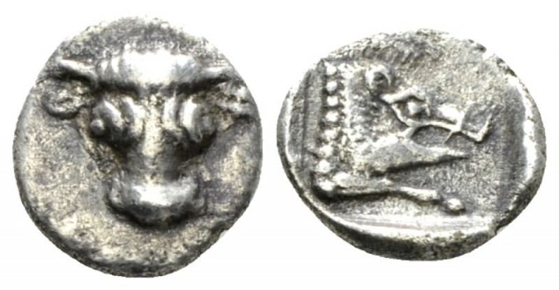 Phocis, Federal coinage Obol circa 457-446, AR 9.5mm., 0.97g. Frontal bull's hea...