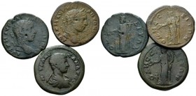 Moesia, Odessus Elagabalus, 218-222 Lot of three Bronzes circa 218-222, Æ 20mm., 24.5g. Lot of three bronzes: Elagabalus (2) and Severus Alexander.
...