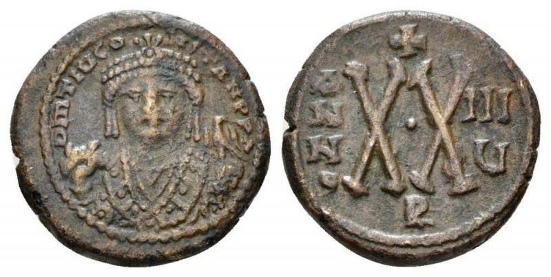 Tiberius II Constantine, 578 – 582 Half follis Antiochia 581-528 (year 8), Æ 22m...