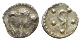 Bruttium, Rhegium Pentonkion circa 450-445, AR 7.5mm., 0.27g. Lion’s mask facing. Rev. R reverted; around, five pellets. SNG ANS 655. Historia Numorum...