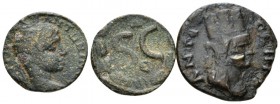 Syria, Antioch Vespasian, 69-79 Lot of two bronzes circa, Æ 19mm., 6.87g. Lot of two bronzes; Vespasian and Caracalla.

About Very Fine.

 

In ...