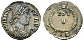 Valens, 364-378 Siliqua Constantinople circa 364-367, Æ 19mm., 1.91g. Valens, 364 – 378. Siliqua, 364-367, AR 18mm, 1.91 g. Rosette-diademed, draped a...