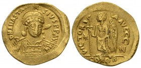 Anastasius I, 491-518. Solidus circa 507-517, AV 21mm., 4.29g. D N ANASTA–SIVS P P AVG Helmeted and cuirassed bust facing slightly r., holding spear o...