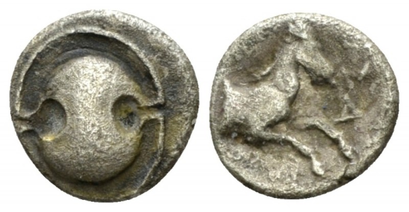 Boeotia, Tanagra Obol Early-mid IV century, AR 10mm., 0.80g. Boeotian shield. Re...