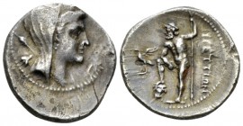 Bruttium, Brettii Drachm circa 216-214, AR 21mm., 4.56g. Veiled head of Hera Lacinia, wearing polos and holding sceptre; in l. field, fly. Rev. Zeus s...
