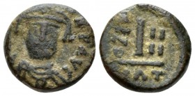 Heraclius, 610-641 Decanummo Catania 614-615 (year 4), Æ 14mm., 3.18g. Crowned, draped and cuirassed, beardless bust facing, holding globus cruciger. ...