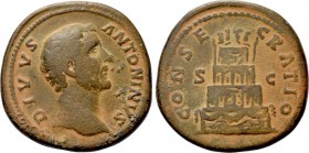 DIVUS ANTONINUS PIUS (Died 161). Sestertius. Rome. Struck under Marcus Aurelius.