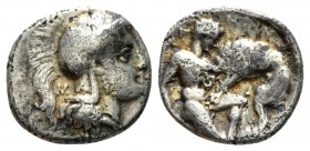 Calabria, Tarentum Diobol circa 325-280, AR 11mm., 1.16g. Head of Athena r., wearing Attic helmet. Rev. Herakles knelling r., strangling Nemean lion. ...