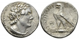 The Ptolemies, Ptolemy VI Philometor, first sole reign, 180-170 BC Uncertain mint in Cyprus (?) Tetradrachm circa 176-175, AR 26mm., 13.03g. Diademed ...