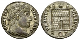 Constantine I, 307-337 Follis Rome circa 326, Æ 18mm., 2.76g. Laureate head r. Rev. Camp-gate with two turrets, star above; R-wreath-P. RIC 287.
 
 ...