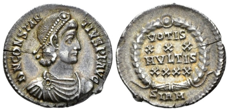 Constantius II, 337-361 Siliqua Sirmium circa 355, AR 19mm., 2.06g. Diademed, dr...