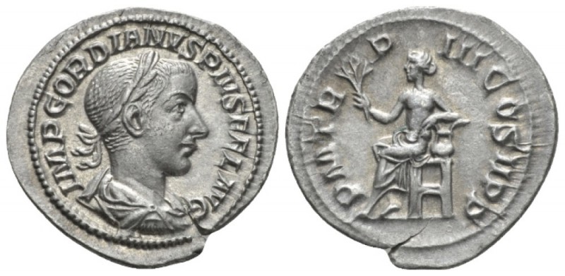 Gordian III, 238-244 Antoninianus circa 243-244, AR 23.5mm., 3.88g. IMP GORDIANV...