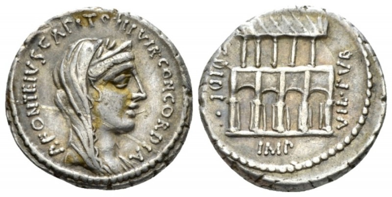 P. Fonteius P. f. Capito. Denarius 55, AR 18.5mm., 3.97g. P·FONTEIVS·CAPITO·III·...