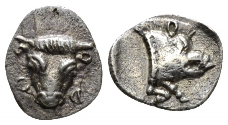 Phocis, Federal coinage Obol circa 420-400, AR 11mm., 0.78g. Facing bull’s head,...