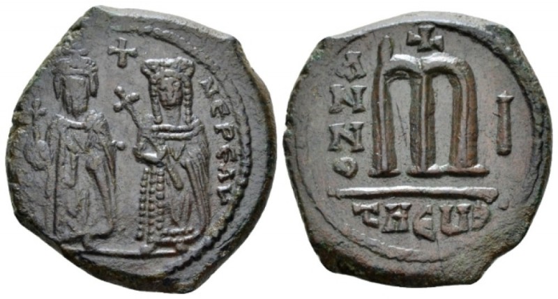 Phocas, 602-610 Follis Antiochia circa 602-603, Æ 27mm., 12.00g. Crowned figures...