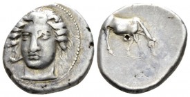 Thessaly, Larissa Drachm early to mid IV century, AR 18mm., 5.96g. Facing head of nymph, slightly l. Rev. Horse grazing r. Lorbeer 6. BCD Thessaly –
...