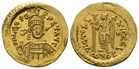 Leo I, 457-474 Solidus Constantinople circa 462-466, AV 20.5mm., 4.44g. D N LEO PERPET AVG Helmeted, diademed and cuirassed bust r., holding spear and...