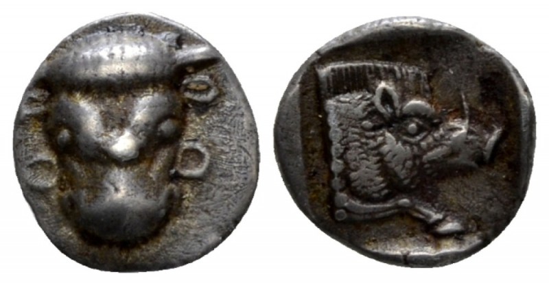 Phocis, Federal Coinage Obol circa 478 - 460 BC, AR 9.4mm., 0.95g. Frontal bull’...