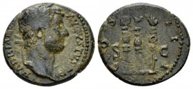 Hadrian, 117-138 Quadrans circa 125-128, Æ 18mm., 2.98g. Laureate head r. Rev. Aquila between two standards. C 450. RIC 977.

Green patina, Very Fin...