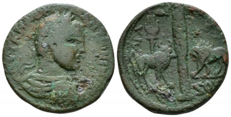 Phoenicia, Aradus Elagabalus, 218-222 Bronze circa 218-222, Æ 28mm., 15.69g. Lau...