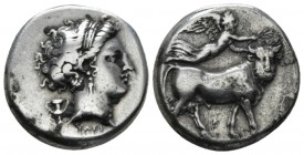 Campania, Neapolis Nomos circa 300-275, AR 19mm., 7.29g. Diademed head of nymph r., wearing triple-pendant earring and pearl necklace; below neck trun...