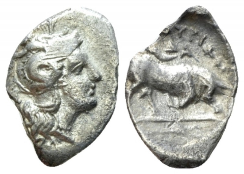 Lucania, Thurium Triobol circa 300-280, AR 14.5mm., 0.94g. Head of Athena r., we...