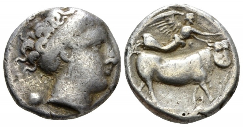 Campania, Neapolis Nomos circa 350-325, AR 20mm., 6.99g. Head of nymph r., weari...