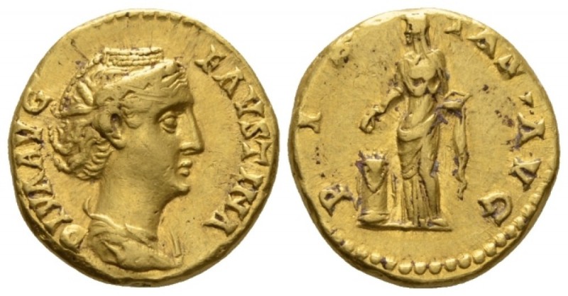 Faustina senior, wife of Antoninus Pius Aureus after 141, AV 17.4mm., 7.40g. Dra...