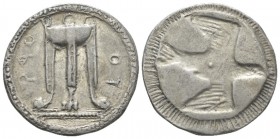 Bruttium, Croton Nomos circa 530-500, AR 24.8mm., 7.54g. Tripod with legs ending in lion’s paws; between legs, two snakes. Rev. Eagle fying r., incuse...