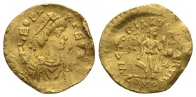 Leo I, 457-474 Tremissis Constantinopolis circa 457-468, AV 14.1mm., 1.46g. D N LEO PE – RPET AVG Pearl-diademed, draped and cuirassed bust r. Rev. VI...