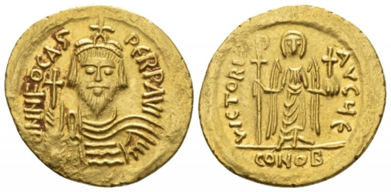 Phocas, 23 November 602 – 5 October 610. Solidus circa 607-610, AV 20.8mm., 4.36...