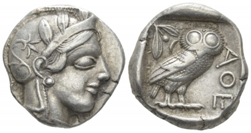 Attica, Athens Tetradrachm circa 455, AR 25mm., 17.13g. Head of Athena r., weari...