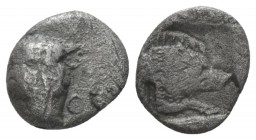 Phocis, Federal Coinage Obol circa 485-480, AR 10mm., 0.88g. Frontal bull's head of more narrow features, above, Φ - O, the letters more spaced out. R...