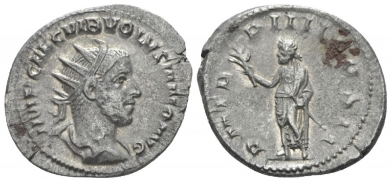 Volusian, 251-253 Antoninianus circa 253, AR 22.5mm., 4.10g. IMP CAE C VIB VOLVS...