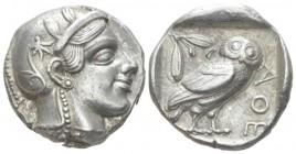 Attica, Athens Tetradrachm circa 455, AR 23.60 mm., 17.13 g.
Head of Athena r., wearing crested helmet decorated with olive leaves and spiral palmett...